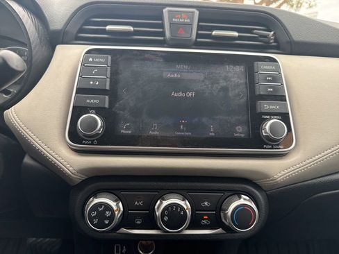 Used 2020 Nissan Versa SV image 16