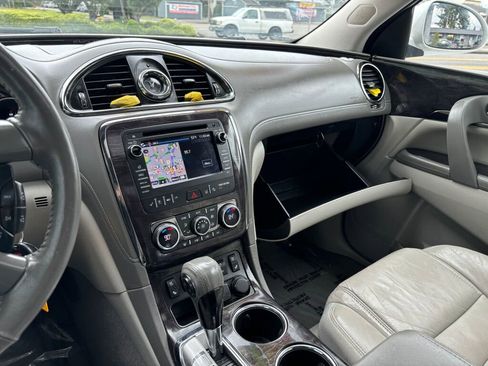 Used 2017 Buick Enclave Premium w/ Experience Buick Package image 31