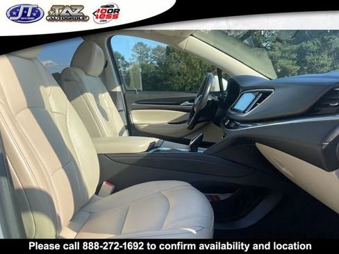 Used 2020 Buick Enclave Premium image 13