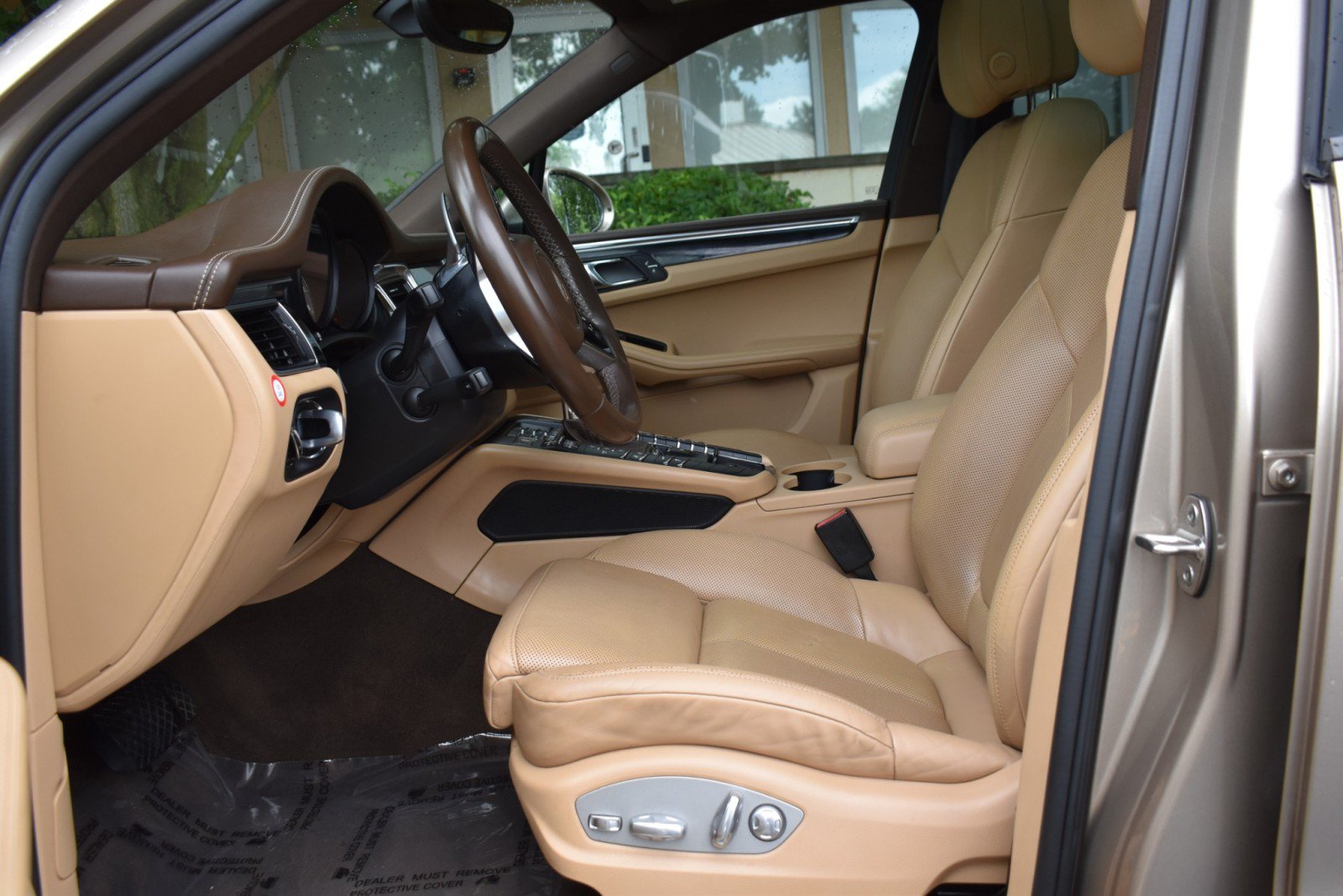 Used 2017 Porsche Macan S AWD/4WD image 28