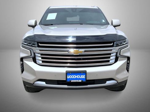Used 2021 Chevrolet Suburban High Country AWD/4WD image 2