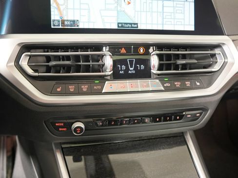 Used 2020 BMW 330i xDrive Sedan w/ Premium Package AWD/4WD image 30