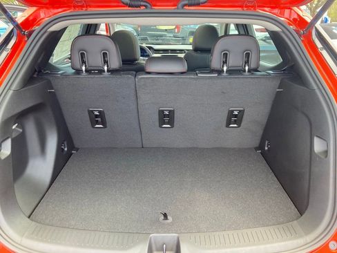 New 2027 Chevrolet Bolt RS w/ Technology Package FWD image 26