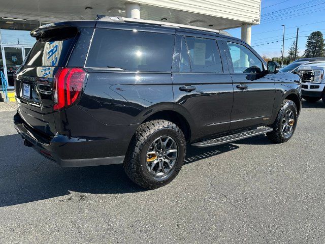 Used 2026 Ford Expedition Tremor AWD/4WD image 2