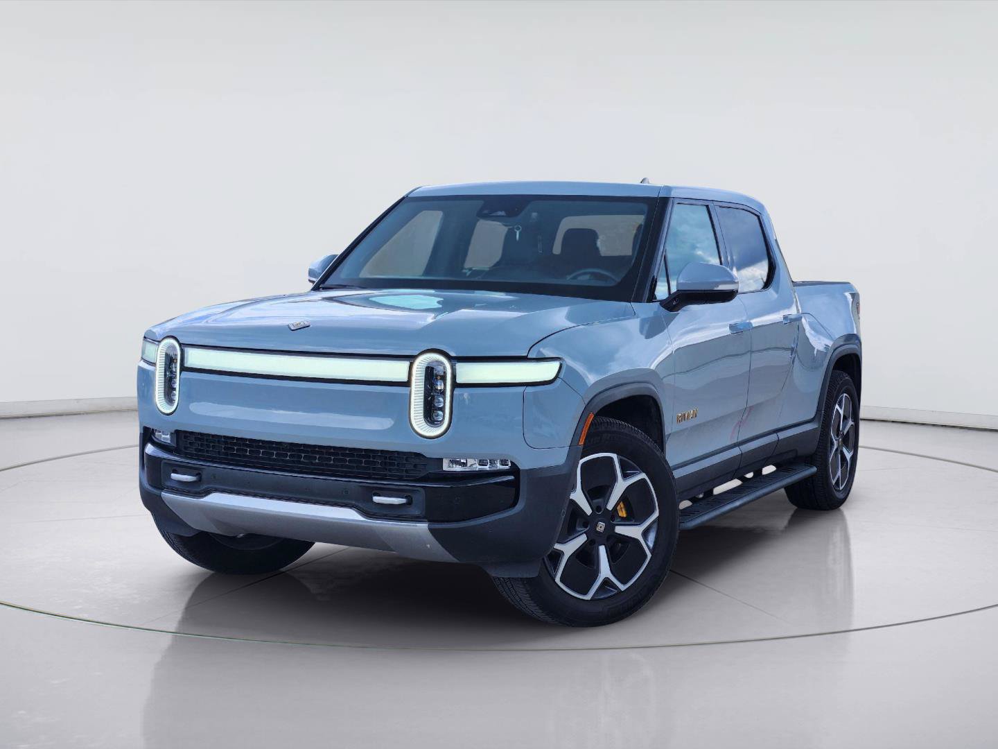 Used 2022 Rivian R1T Adventure AWD/4WD image 1