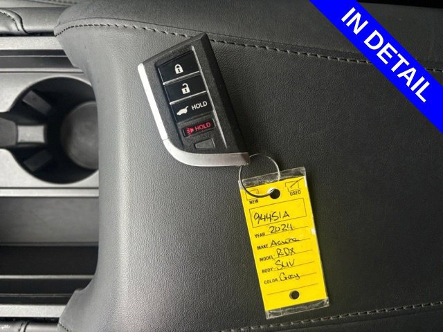 Used 2024 Acura RDX SH-AWD image 16