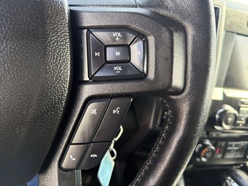 Used 2018 Ford F150 XLT w/ Equipment Group 302A Luxury image 13