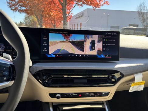 Certified 2026 BMW 430i xDrive Coupe w/ Premium Package image 31