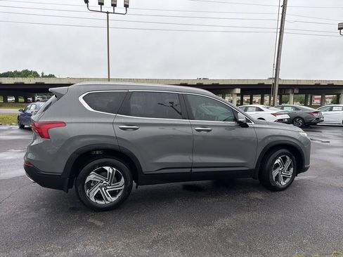 Used 2023 Hyundai Santa Fe SEL FWD image 4