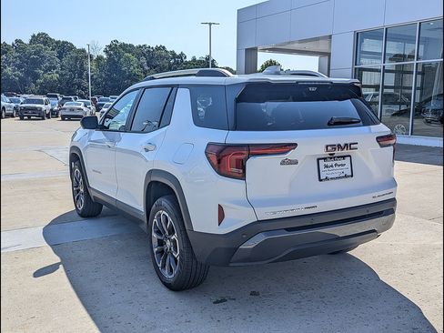 New 2027 GMC Terrain Elevation w/ Elevation Premium Package AWD/4WD image 8