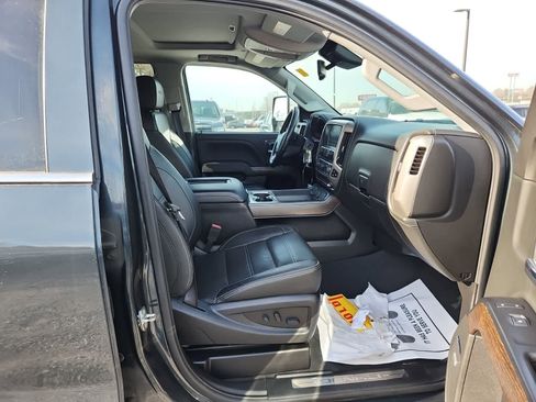 Used 2019 GMC Sierra 2500 Denali w/ Duramax Plus Package image 19