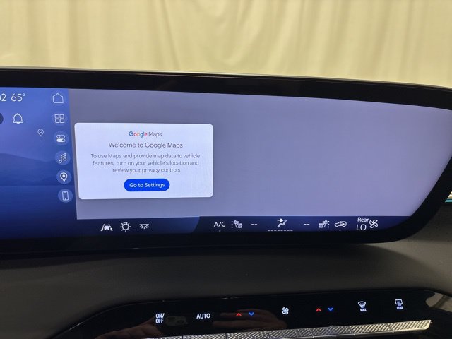 Used 2025 Buick Enclave Avenir w/ Super Cruise Package AWD/4WD image 29
