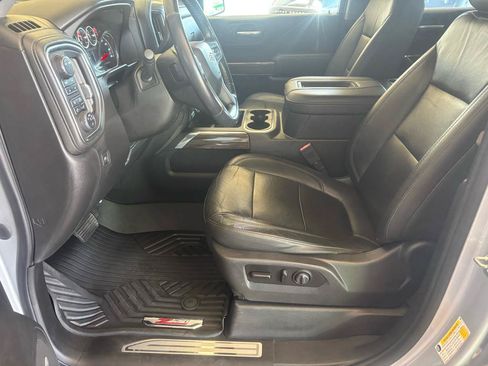 Used 2020 Chevrolet Silverado 1500 LT Trail Boss AWD/4WD image 12