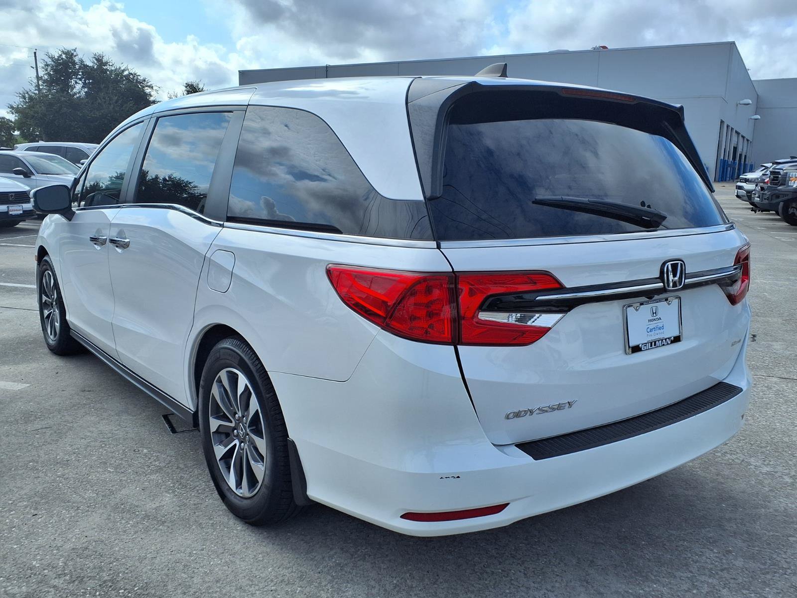 Certified 2023 Honda Odyssey EX-L image 3