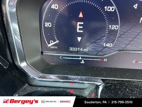 Used 2024 GMC Sierra 1500 Elevation w/ Elevation Premium Package AWD/4WD image 6