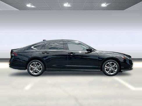 Used 2024 Honda Accord EX image 8