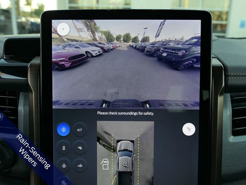 Used 2023 Ford F150 Lightning Lariat w/ Equipment Group 511A High image 23