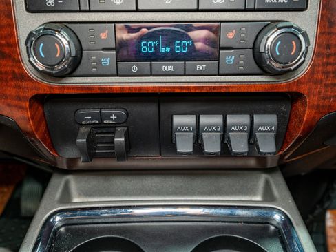 Used 2012 Ford F350 King Ranch w/ King Ranch w/Chrome Pkg image 20