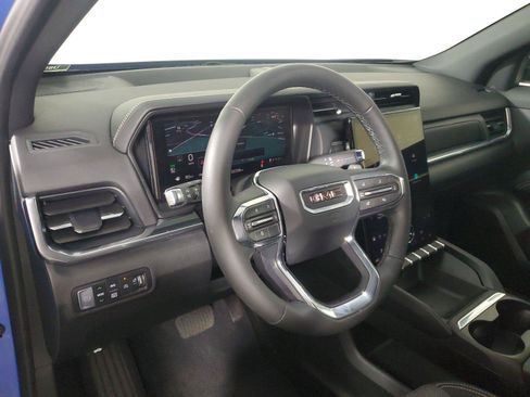 Used 2026 GMC Terrain Elevation AWD/4WD image 19