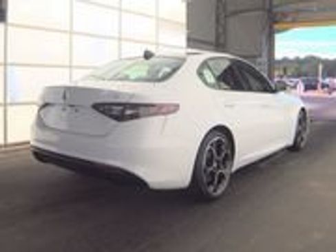 Used 2024 Alfa Romeo Giulia Ti w/ Active Assist Plus Package RWD image 5