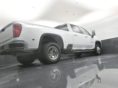 Used 2025 Chevrolet Silverado 3500 LTZ w/ LTZ Plus Package AWD/4WD image 40
