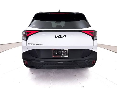 Certified 2025 Kia Sportage X-Pro Prestige AWD/4WD image 18