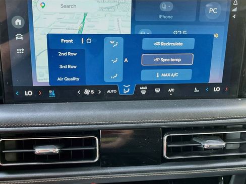 Used 2025 Lincoln Aviator Reserve w/ Equipment Group 201A AWD/4WD image 16