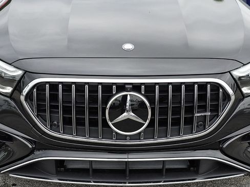 New 2026 Mercedes-Benz E 53 AMG e 4MATIC Sedan image 7