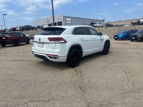Used 2020 Volkswagen Atlas Cross Sport SEL Premium R-Line AWD/4WD image 5