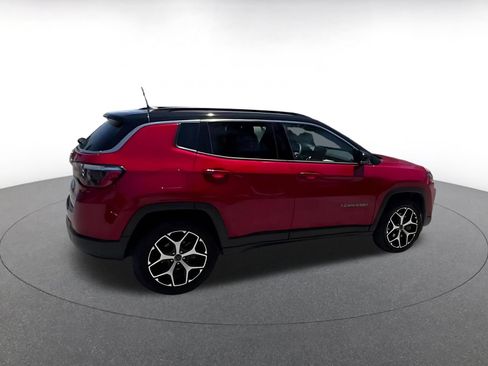 Used 2025 Jeep Compass Limited AWD/4WD image 6
