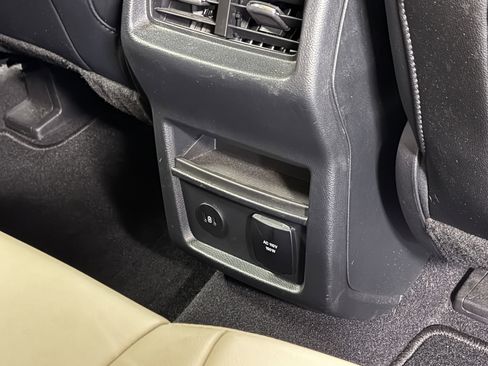 Used 2023 Ford Edge SEL w/ Convenience Package AWD/4WD image 23