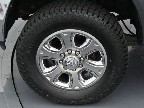 Used 2018 RAM 2500 Laramie AWD/4WD image 33