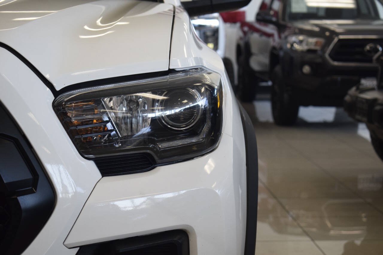 Used 2017 Toyota Tacoma TRD Pro AWD/4WD image 10