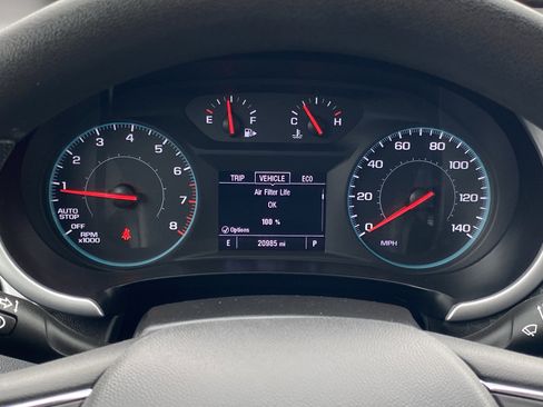 Used 2025 Chevrolet Malibu LT image 28