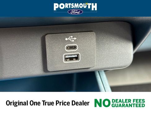 New 2025 Ford Maverick XLT w/ XLT Luxury Package image 15