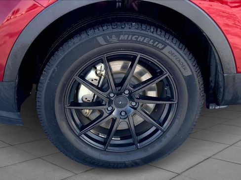 Used 2019 Ford Explorer Limited w/ Class III Trailer Tow Package image 10