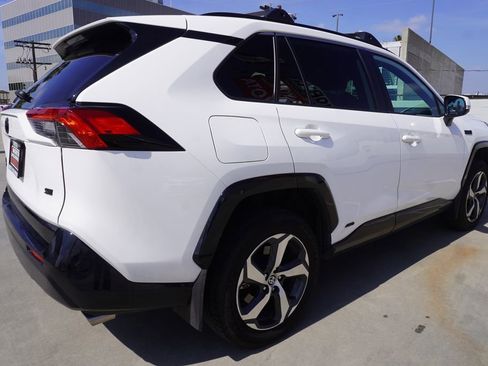 Certified 2024 Toyota RAV4 SE image 5