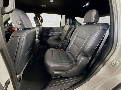 New 2026 Chevrolet Traverse Z71 w/ Driver Confidence Package image 27