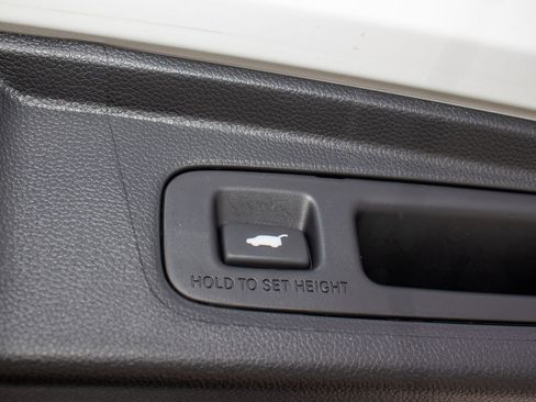 Certified 2025 Honda CR-V Sport-L image 10