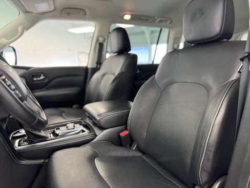 Used 2024 INFINITI QX80 Luxe image 15