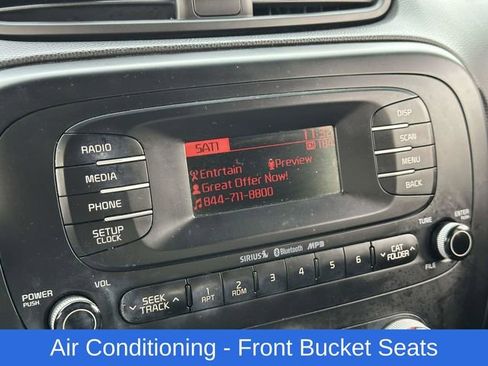 Used 2016 Kia Soul image 3