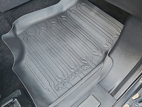 Used 2019 Ford F150 Raptor w/ Equipment Group 802A Luxury image 16