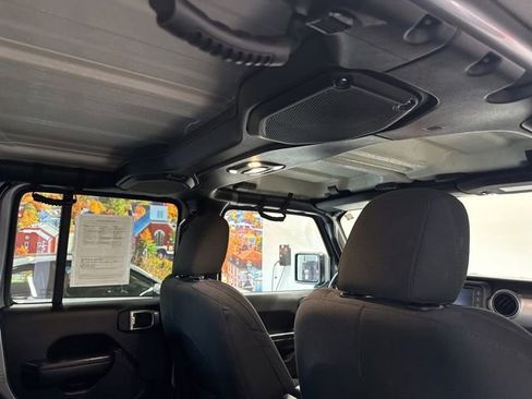 Used 2020 Jeep Wrangler Unlimited Sport S image 50