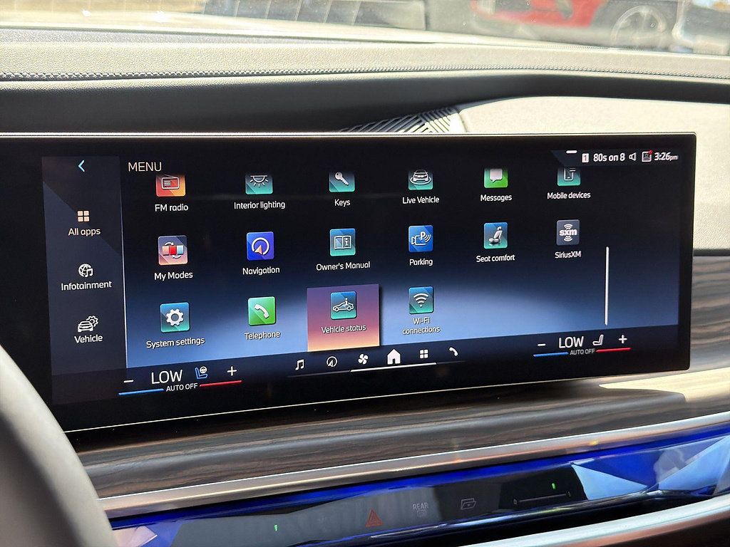 Used 2025 BMW 750e xDrive AWD/4WD image 41