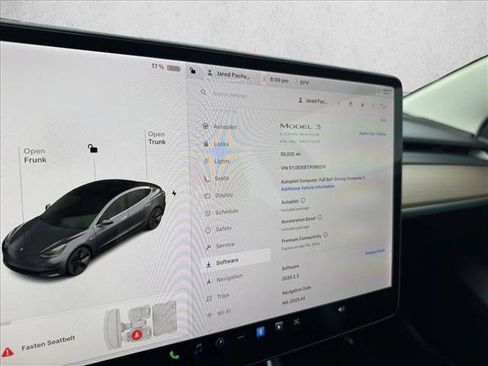 Used 2018 Tesla Model 3 Long Range image 17