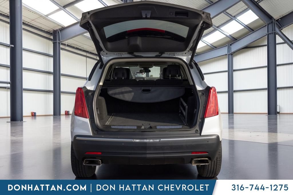 Used 2017 Cadillac XT5 Luxury w/ Driver Awareness Package FWD image 25