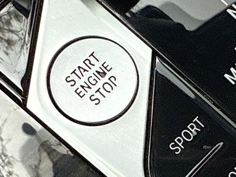 Used 2023 BMW X5 sDrive40i image 37