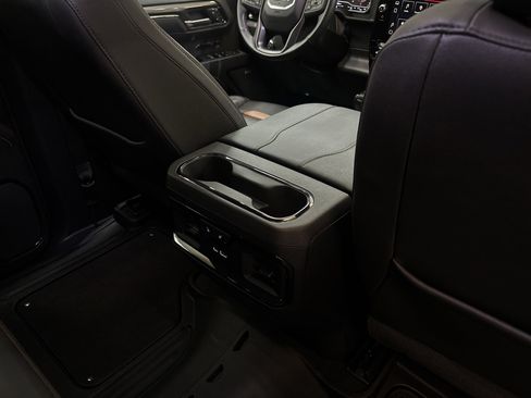 Used 2024 GMC Sierra 1500 AT4 w/ AT4 Carbonpro Edition AWD/4WD image 23
