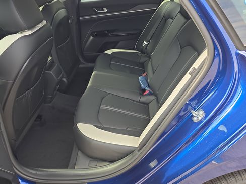 New 2026 Kia K5 GT-Line image 18