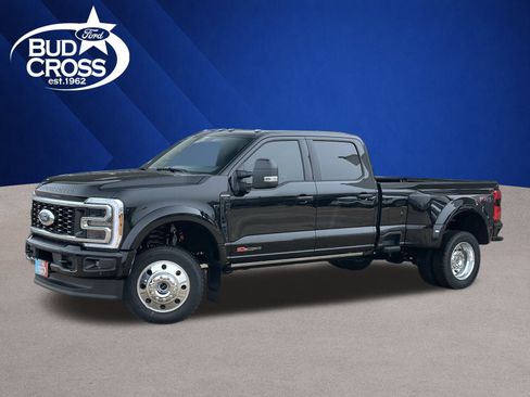 New 2026 Ford F450 Platinum w/ FX4 Off-Road Package image 1